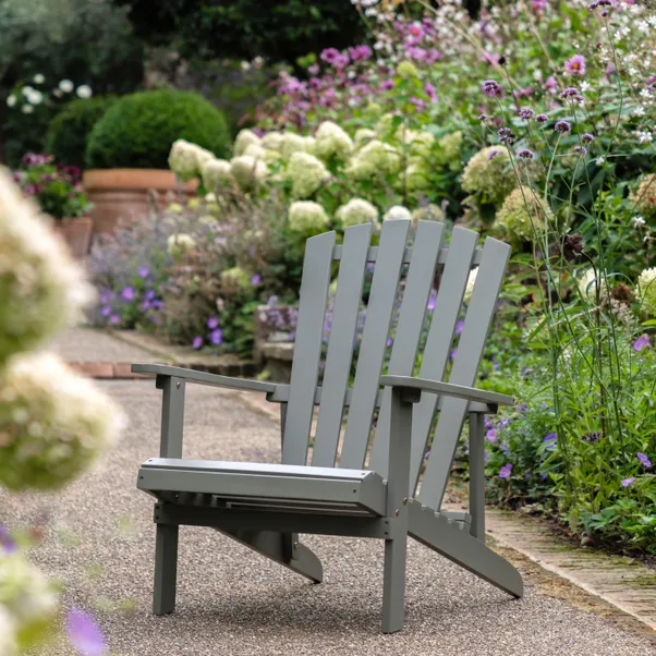 Cedar & Sage Vasto Outdoor Lounge Chair